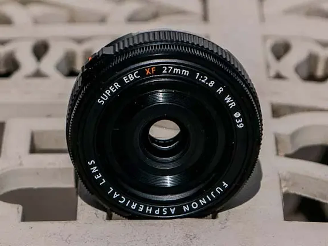 フジノンレンズ XF27mmF2.8 R WRレビュー比較まとめ スナップ常用